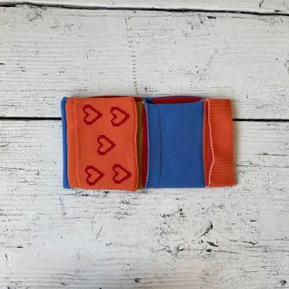 Lletty / Heart / Red