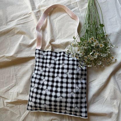 Knitty / Gingham / Black