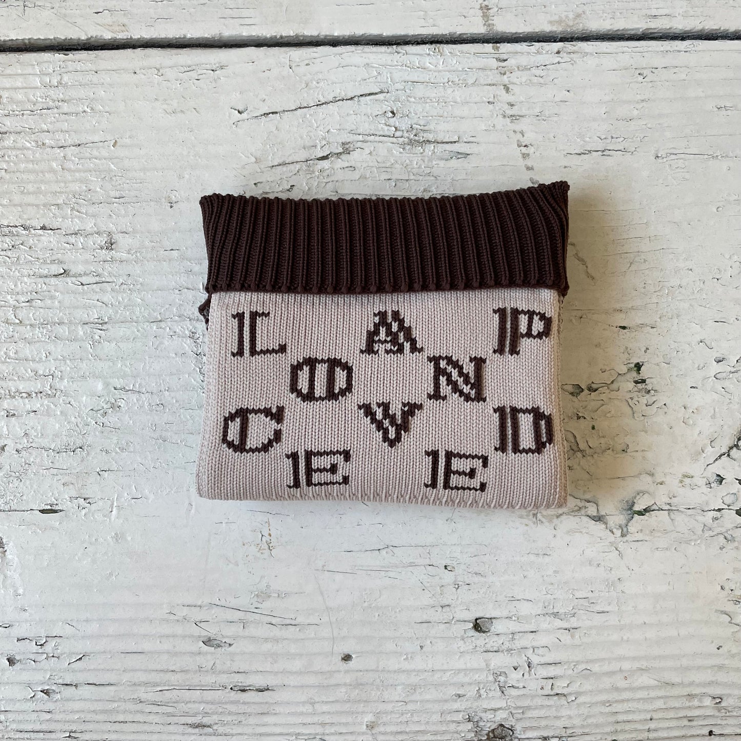 Lletty Monogram Brown