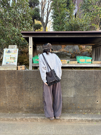 Frilly / Dot / Black