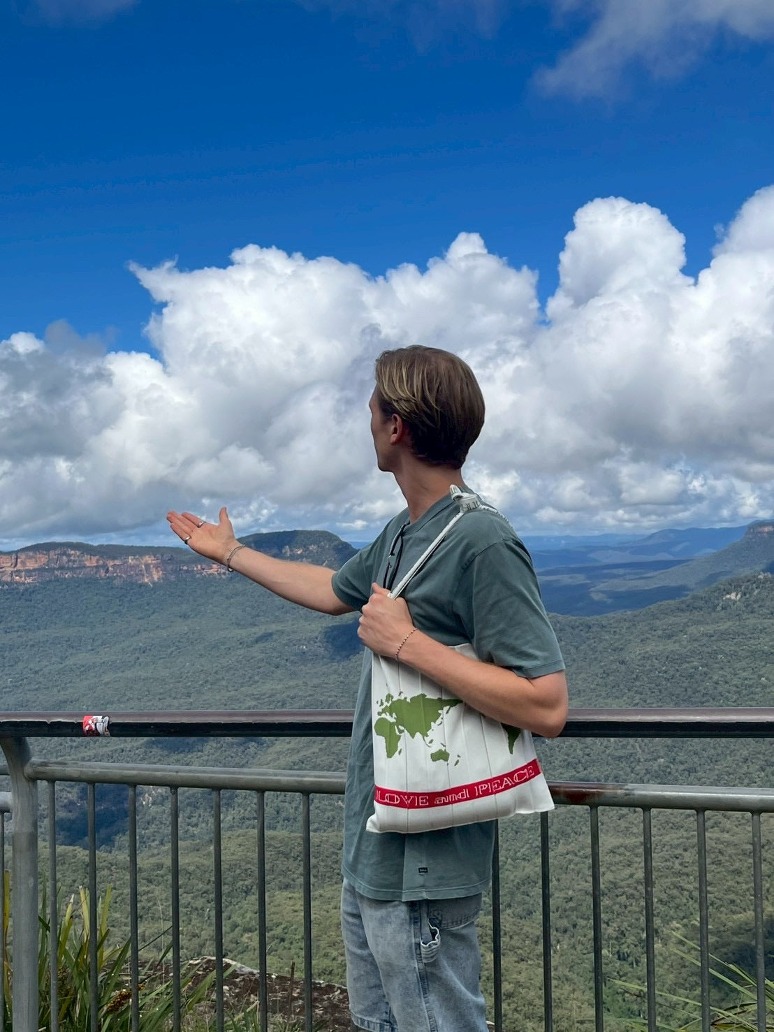 Knitty / World / Ivory