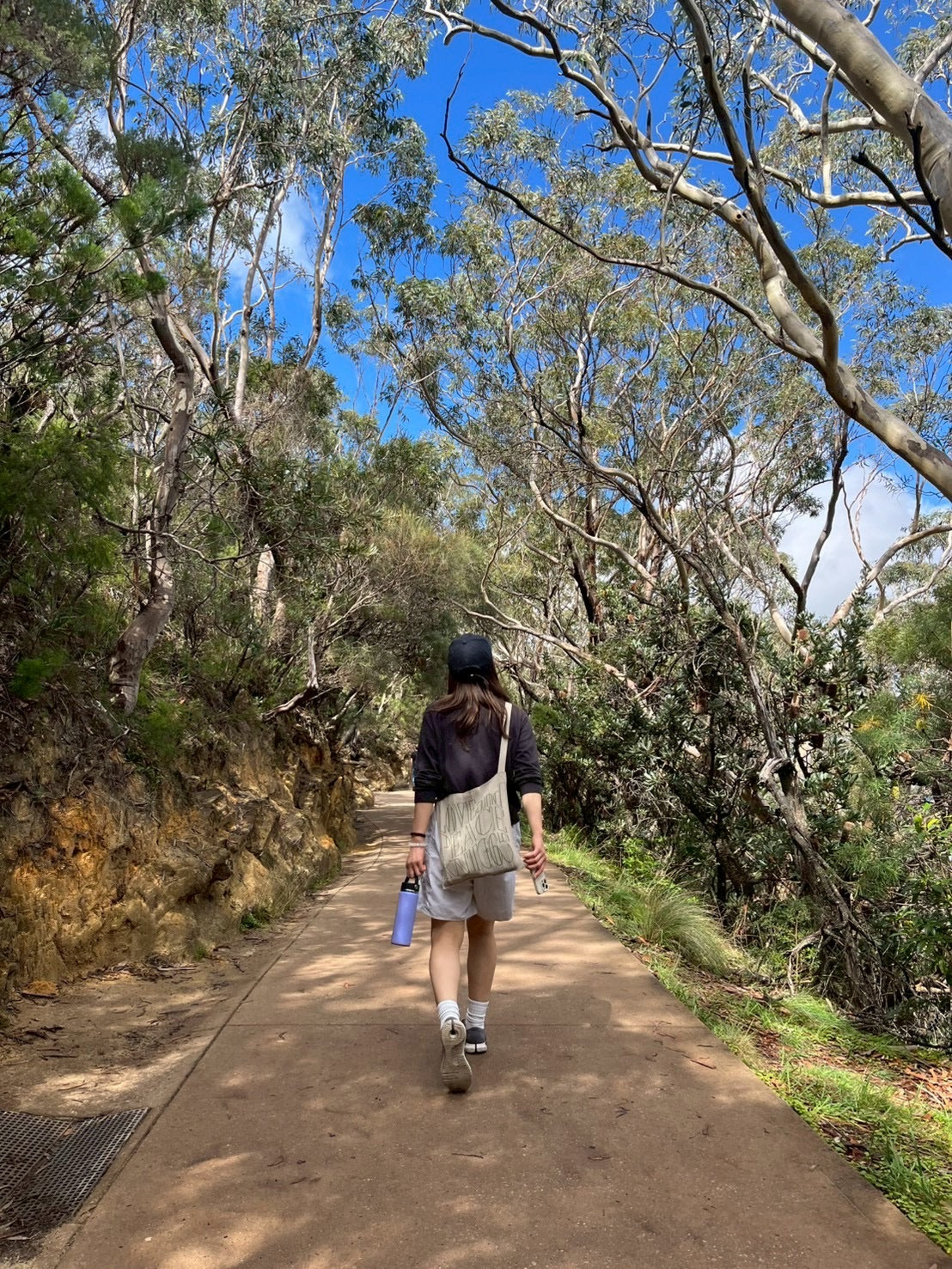 Knitty / LOVE and PEACE / Beige