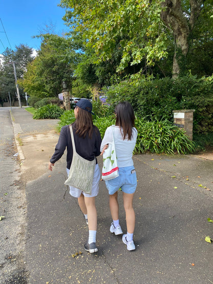 Knitty / World / Ivory