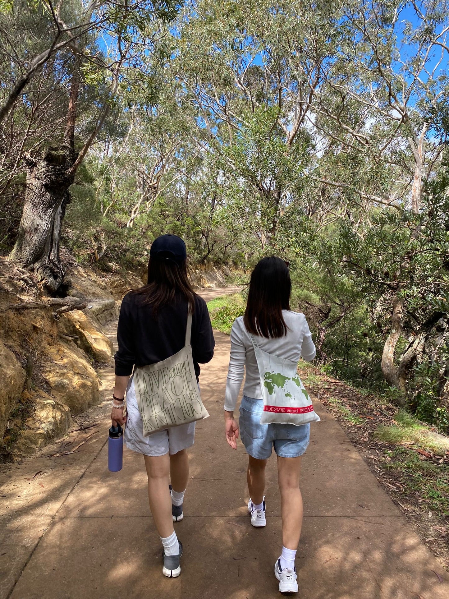 Knitty / World / Ivory