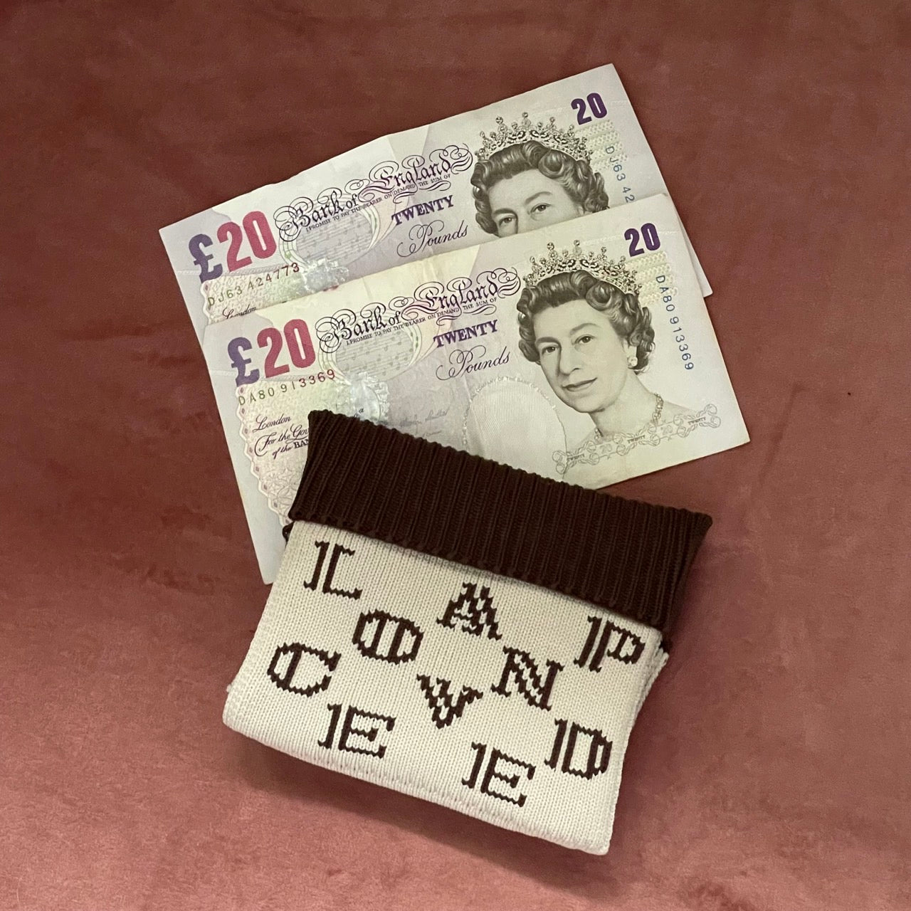 Lletty Monogram Brown